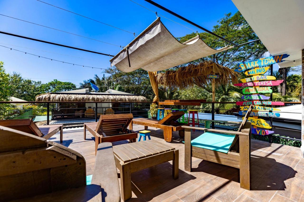 Shark Town Mal Pais Apartment Playa Santa Teresa  Exterior photo